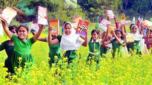 জানুয়ারির প্রথম ১৫ দিন চলবে বই উৎসব