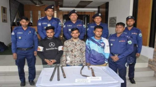 বগুড়ায় ছাত্রলীগ কর্মীকে কুপিয়ে হত্যা, জড়িত ৩ জনকে আটক করেছে পুলিশ