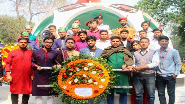 বিজয় দিবসে ইবি রিপোর্টার্স ইউনিটির শ্রদ্ধাঞ্জলি