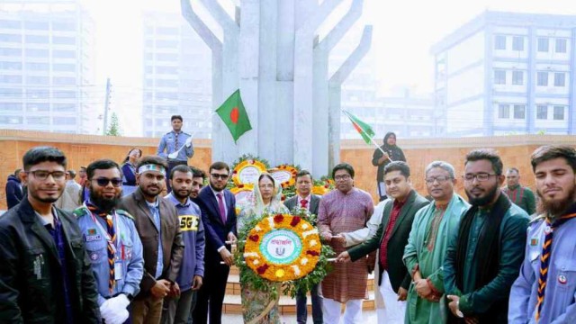 বিজয় দিবসে পাবিপ্রবি প্রেসক্লাবের শ্রদ্ধা