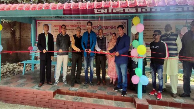নওগাঁয় অভিভাবক ছাউনির উদ্বোধন