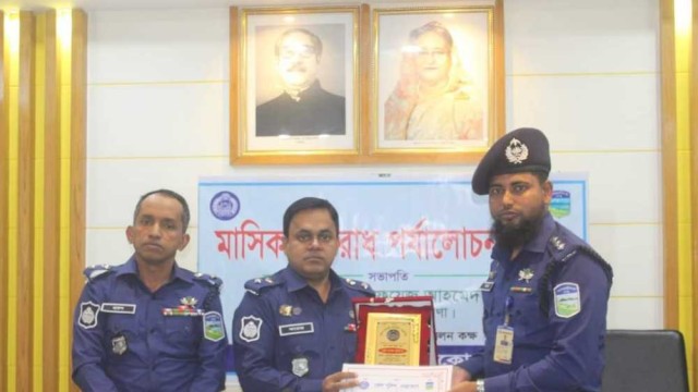 জেলার শ্রেষ্ঠ সার্কেল এএসপি হলেন মোহাম্মদ আক্কাছ আলী