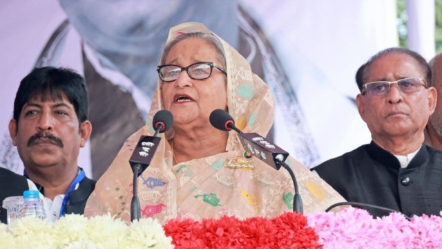 নৌকায় ভোট দিলে যত খাবার লাগুক আমি দেব: শেখ হাসিনা