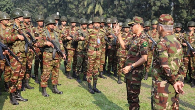 সেনাবাহিনীর নির্বাচনী কার্যক্রম পরিদর্শনে সেনাপ্রধান