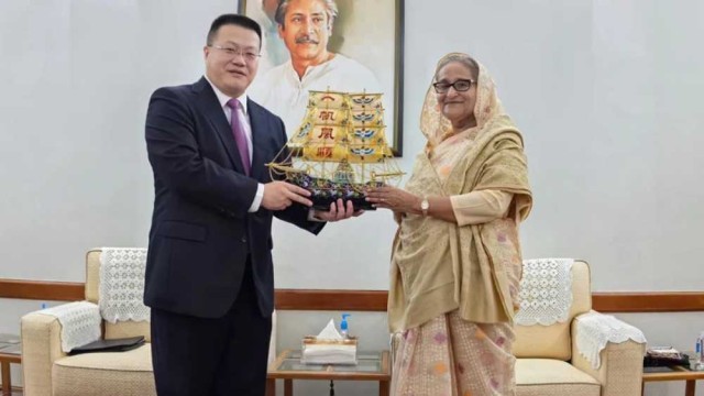 আওয়ামী লীগের বিজয়ে শেখ হাসিনাকে চীনের অভিনন্দন