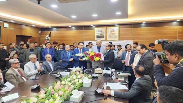 সারাদেশে স্বাস্থ্যসেবার মান বাড়াতে কাজ করবো: স্বাস্থ্যমন্ত্রী