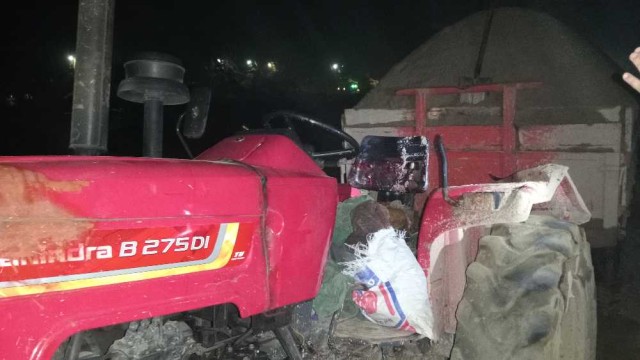 দুর্গাপুরে লরির সামনের ইঞ্জিন উল্টে চালকের মৃত্যু