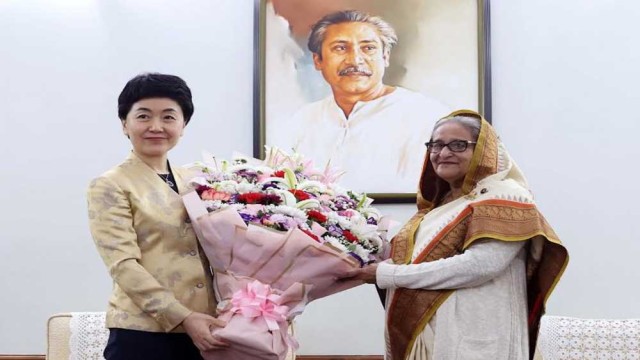 দেশের উন্নয়ন অগ্রযাত্রাকে মসৃণ করতে চীনের আরও সহযোগিতা চান প্রধানমন্ত্রী