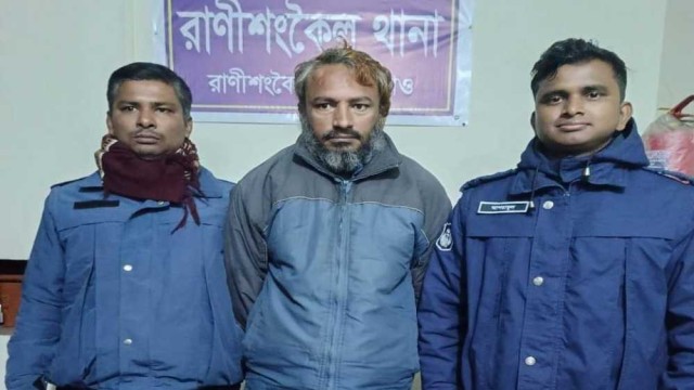 রাণীশংকৈলে ৬০ পিস ইয়াবাসহ আটক ১