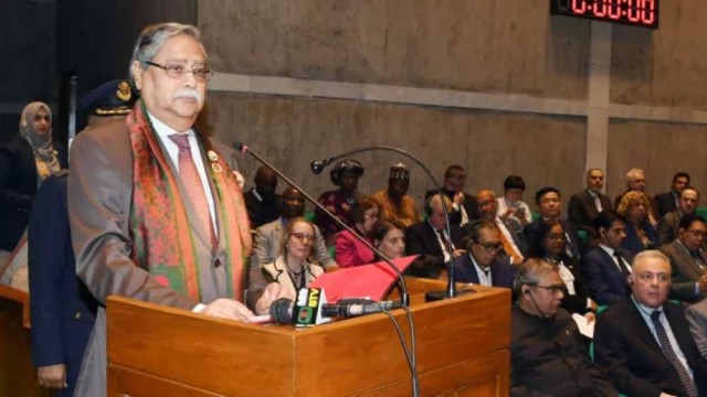 রাজনৈতিক দলগুলোকে সহিংসতা পরিহার করে কর্মসূচির আহ্বান রাষ্ট্রপতির