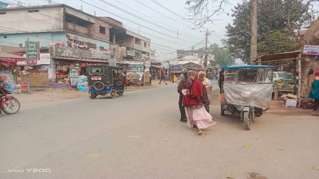 দিনাজপুরে দুই দিনের ব্যবধানে তাপমাত্রা বেড়েছে ৫ ডিগ্রি