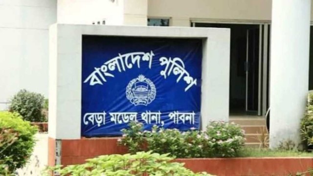 বেড়ায় আশ্রয়ণ প্রকল্পে গৃহবধু ধর্ষণ, গ্রেপ্তার ১