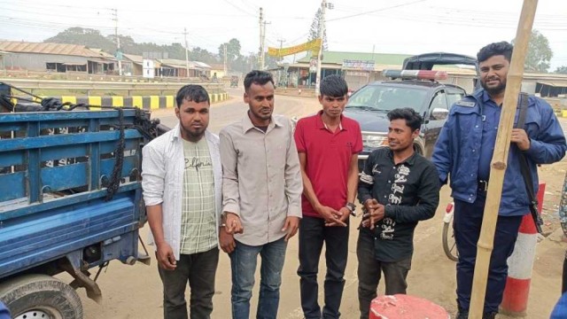 নালিতাবাড়ীতে শব্দ দূষণের অপরাধে ৪ জনের কারাদণ্ড