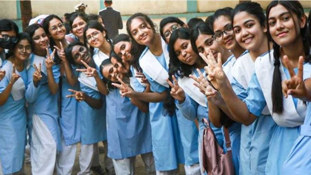স্কুলশিক্ষার্থীরা পাবে ৫ হাজার টাকা সহায়তা, অনলাইনে আবেদন