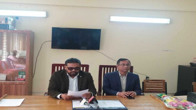 তিন দাবি নিয়ে কুবি শিক্ষক সমিতির সংবাদ সম্মেলন