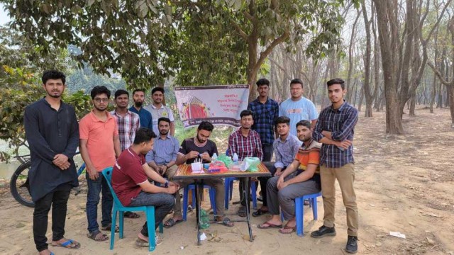 জাবিতে বাঁধনের বিনামূল্যে রক্তের গ্রুপ নির্ণয় কর্মসূচি