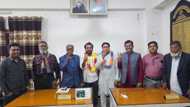সাঁথিয়া প্রেসক্লাবের দ্বি-বার্ষিক নির্বাচন সম্পন্ন