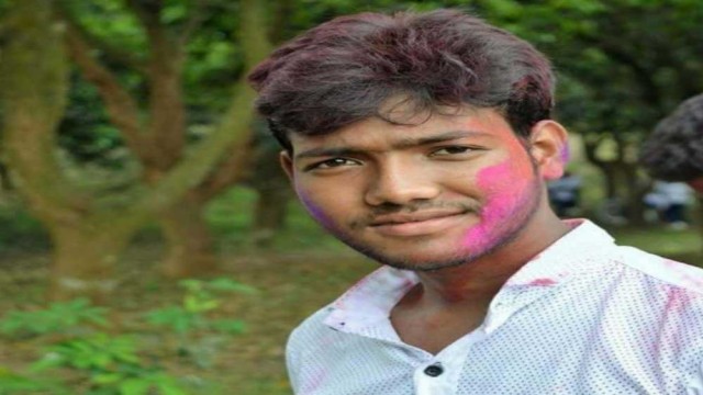 বহিরাগতকে সাথে নিয়ে চাঁদাবাজির অভিযোগ জাবি ছাত্রলীগ নেতার বিরুদ্ধে