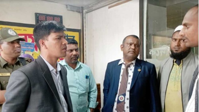 বৈধ কাগজপত্র না থাকায় পীরগঞ্জে দুই অবৈধ ডায়াগনষ্টিক সেন্টার বন্ধ