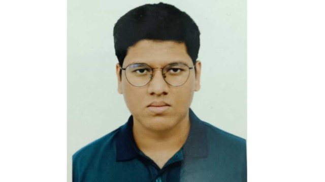 জাবি ই ইউনিটে মেধাক্রম ৪৩ তম হওয়ায় অভিনন্দন