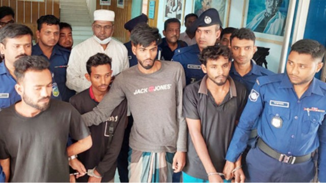 সংগৃহীত