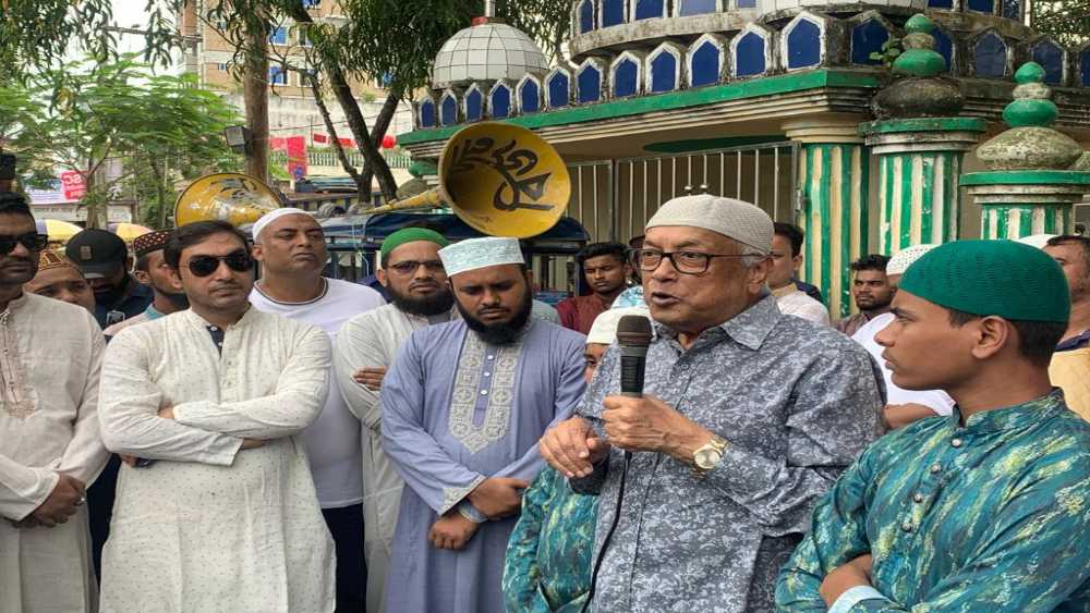 সন্ত্রাসীদের ছোঁড়া গুলিতে নিহত রানা মোল্লার জানাযা অনুষ্ঠিত