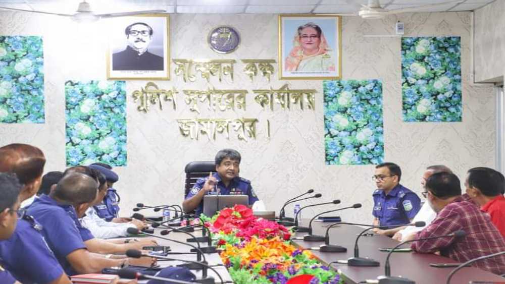 হরতাল অগ্নি সন্ত্রাস প্রতিরোধে পরিবহন মালিক  শ্রমিক নেতৃবৃন্দের সাথে পুলিশের মতবিনিময়