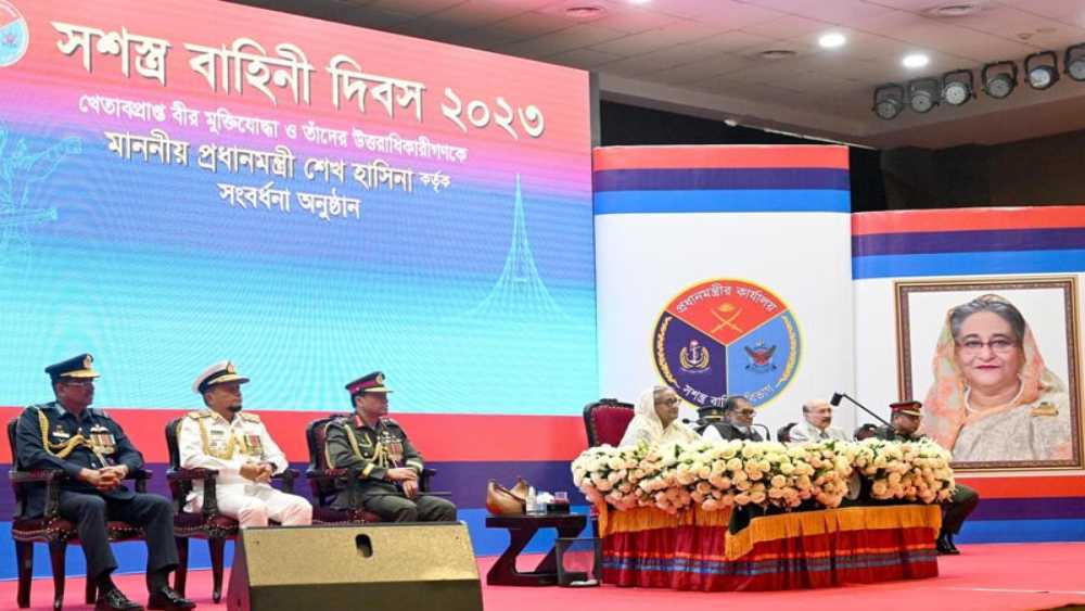 অগ্নিসন্ত্রাসের মাধ্যমে কিছুই অর্জন করা যায় না : প্রধানমন্ত্রী