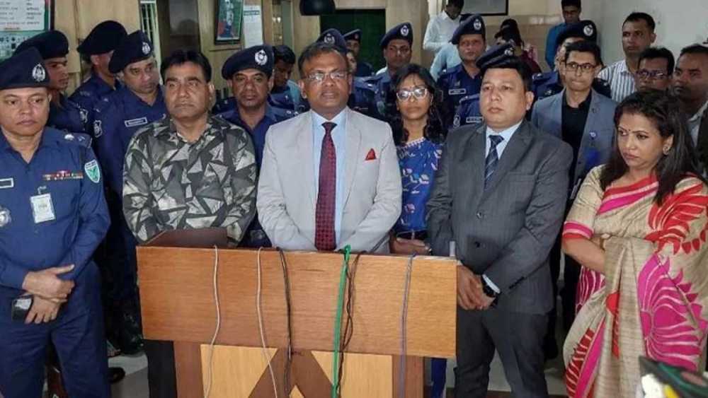 বিএনপি নির্বাচনে অংশ নিলে পুনঃতফসিলের সম্ভাবনা রয়েছে : ইসি আনিছুর