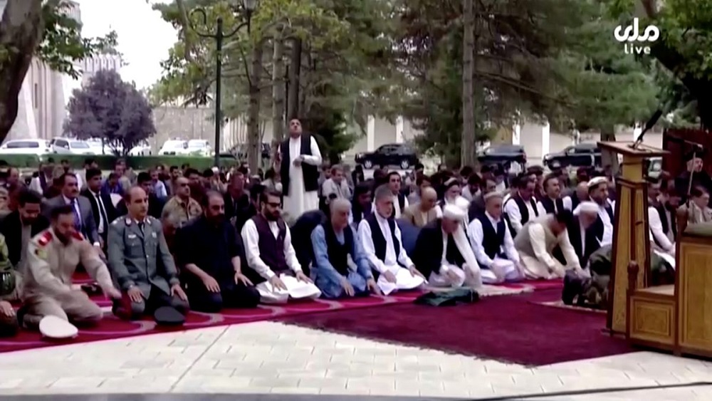 আফগানিস্তানের রাজধানী কাবুলে ঈদের নামাজ চলাকালে প্রেসিডেনশিয়াল প্যালেসের কাছে একাধিক রকেট হামলা হয়েছে-ছবি সংগৃহীত 