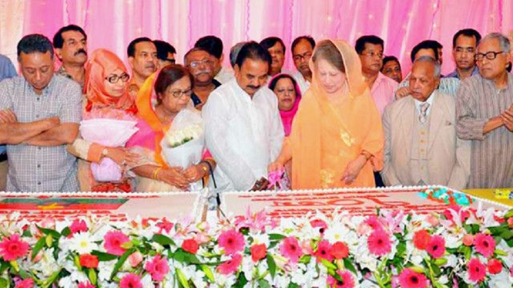 ১৫ আগস্ট বেগম খালেদা জিয়ার জন্মদিন পালন-ফাইল ছবি